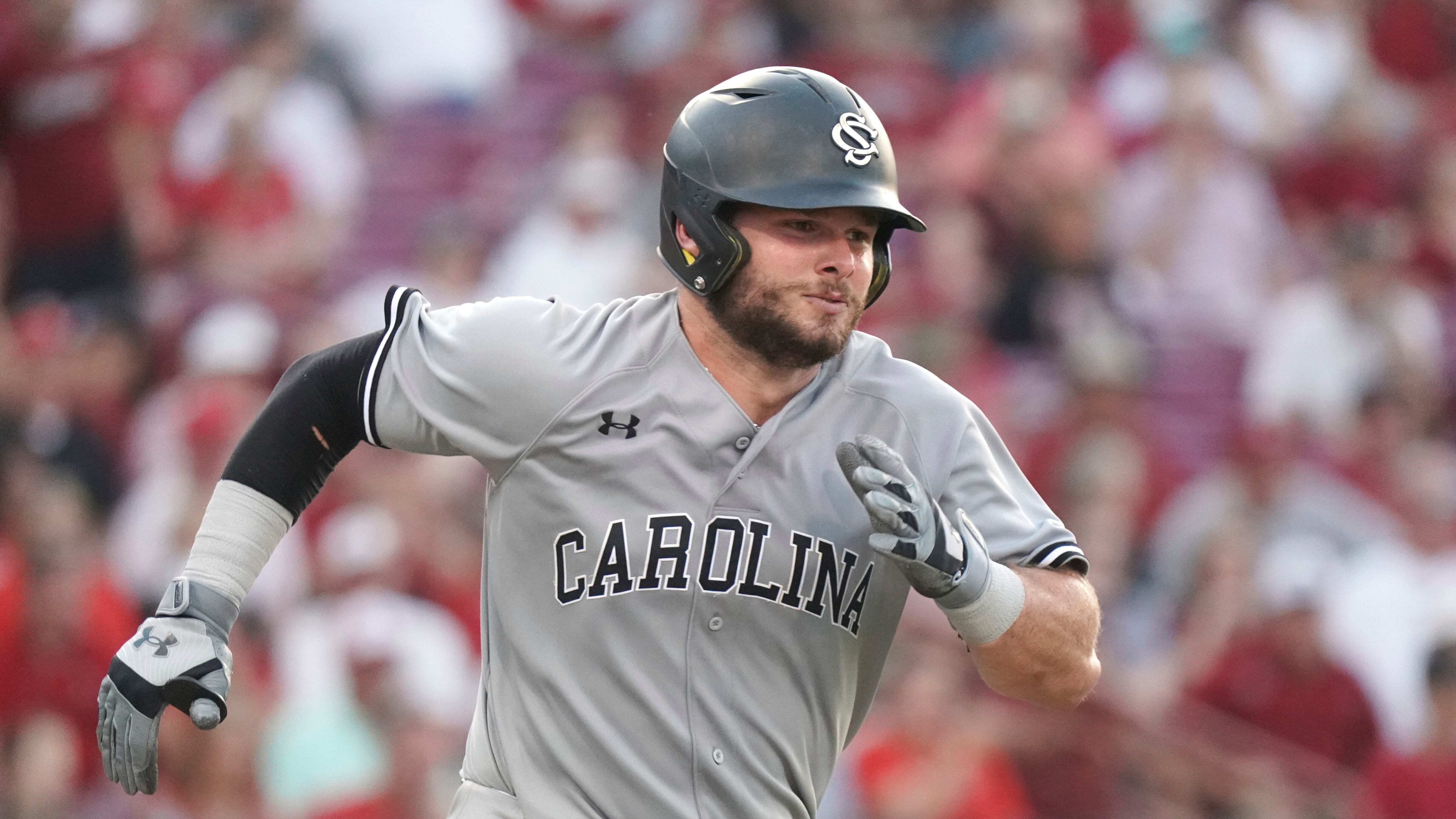Cole Messina drives in 5, including go-ahead home run in 9th, and South Carolina tops Arkansas 6-5 - Vimarsana News